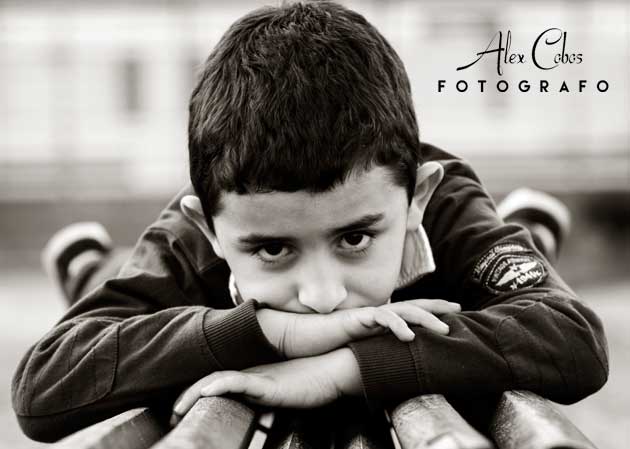 Foto de retrato de niño hecho por fotógrafo en Asturias